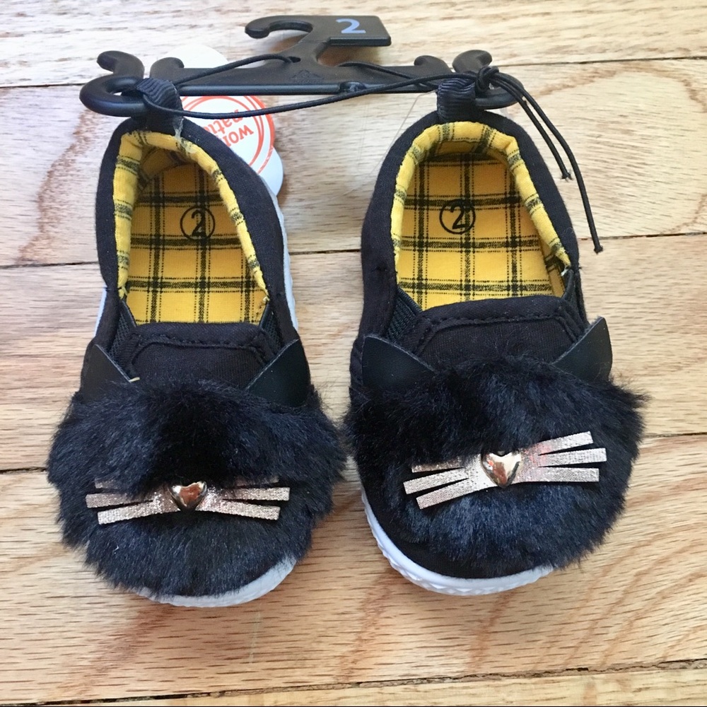 ❗️Last Chance❗️NWT!🐱 Cat/Kitten Slip-on Sneakers
